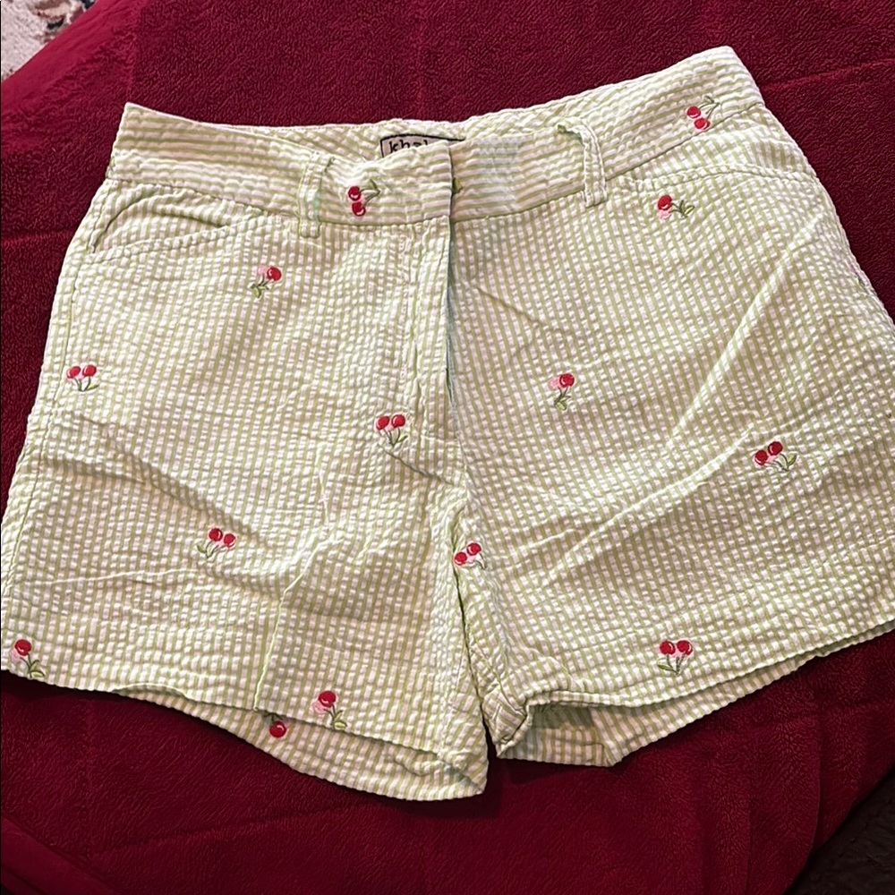 Green Seersucker Shorts with Cherry Embroidery